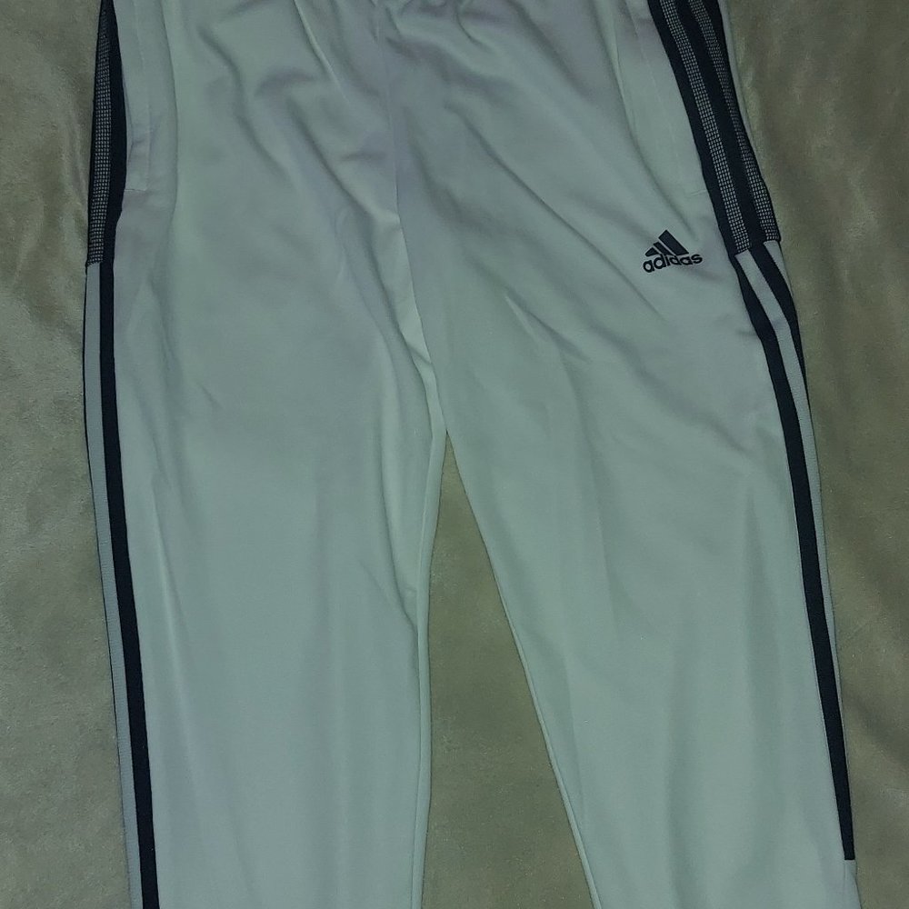 Women's size: Medium Adidas athletic leggings